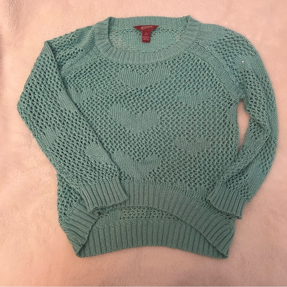 Size 14/16 Teal Shimmery Sweater w/ Hearts B3